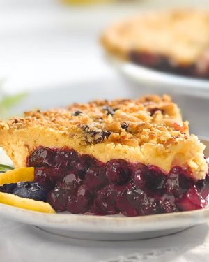 Blueberry Crumb Pie